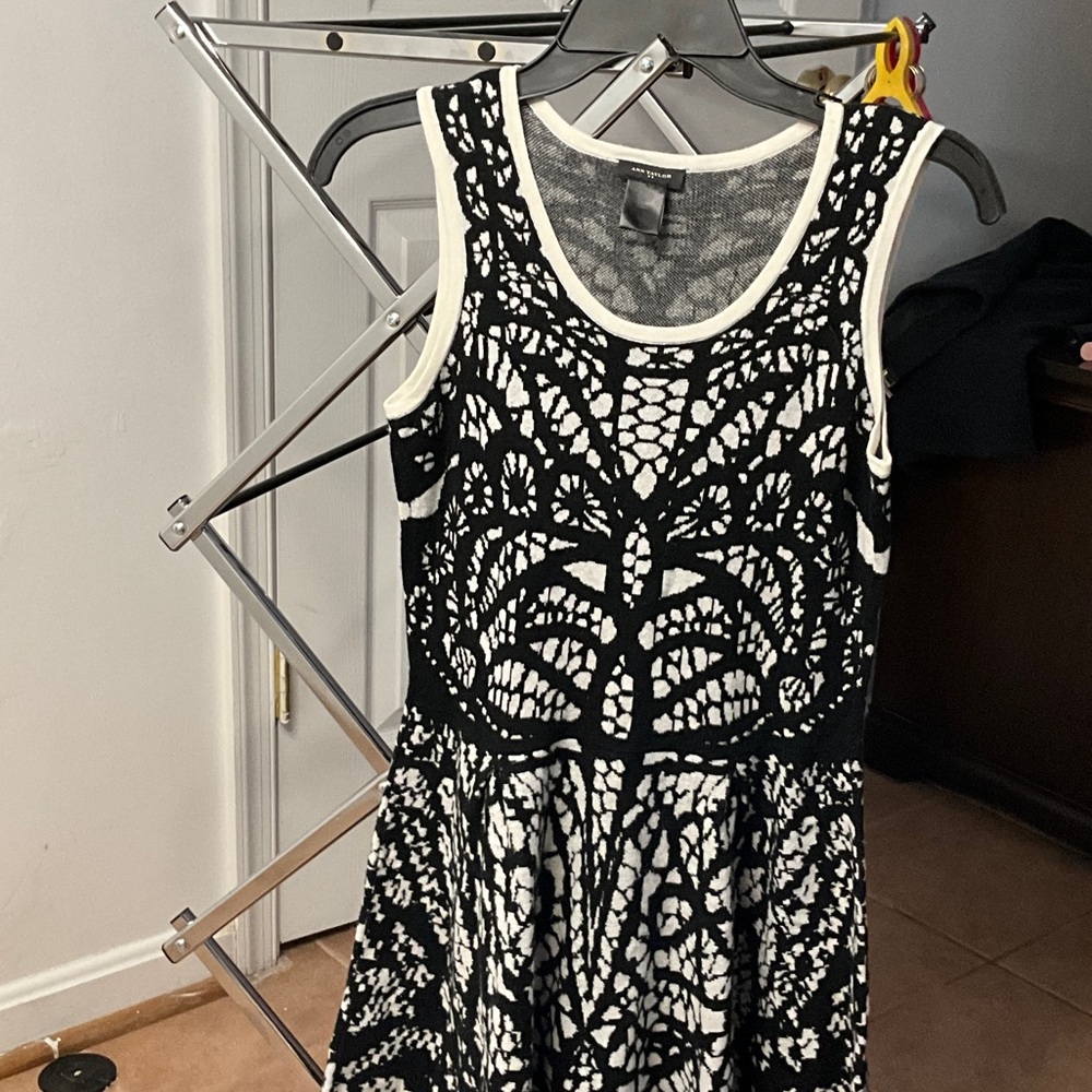 Black and White Sleeveless Dress